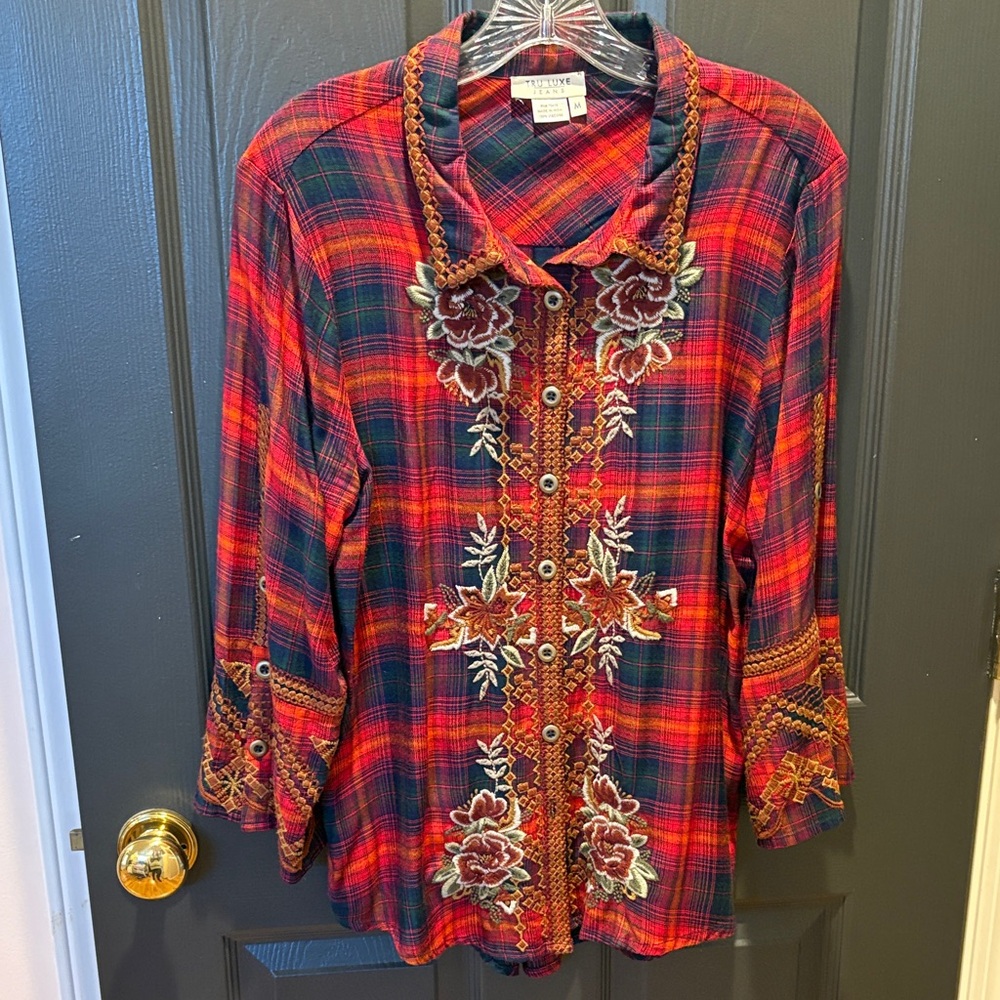 Tru Luxe Jeans Red and Black Embroidered Plaid Shirt